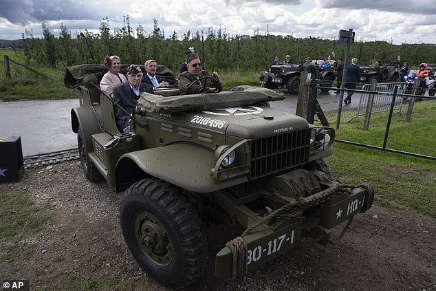 Jeep's current models are direct descendants of their Willys MB 4x4s, which were used on the battlefield by the US and other allied soldiers during World War Tw0