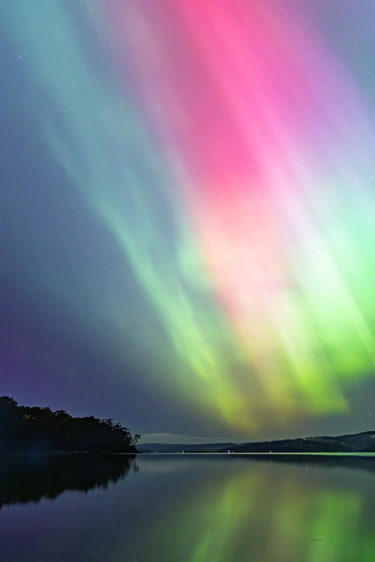 Colorful aurora in Australia after solar storm