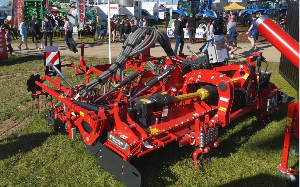 Rotary cultivator from Kverneland