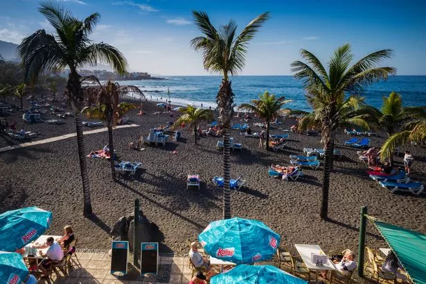 Spain, Canary Islands, Tenerife, Puerto de la Cruz, Playa Jardin, black sand beach, elevated view