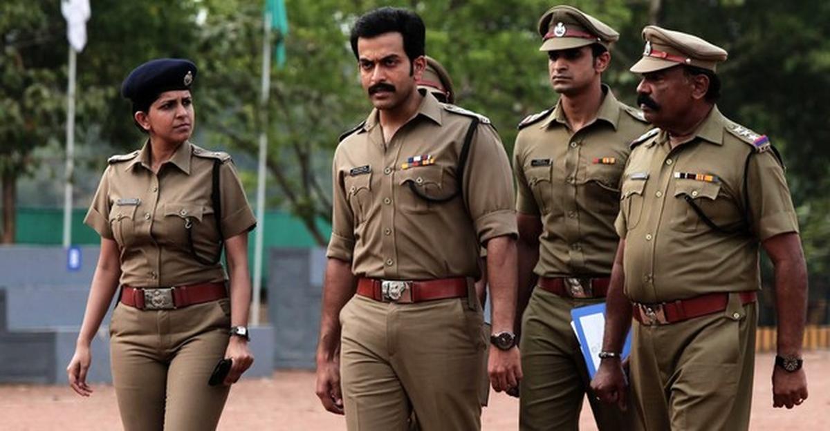 Prithviraj as Anthony Moses in Mumbai Police. 