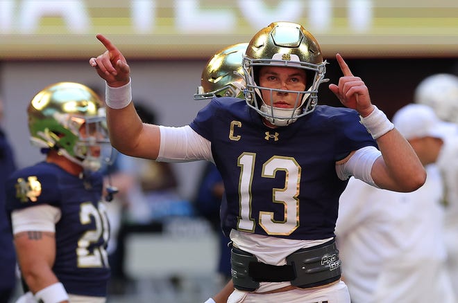 ATLANTA, GEORGIA - OCTOBER 19: Riley Leonard #13 of the Notre Dame Fighting Irish warms up prior to facing the Georgia Tech Yellow Jackets at Bobby Dodd Stadium on October 19, 2024 in Atlanta, Georgia. (Photo by Kevin C. Cox/Getty Images)