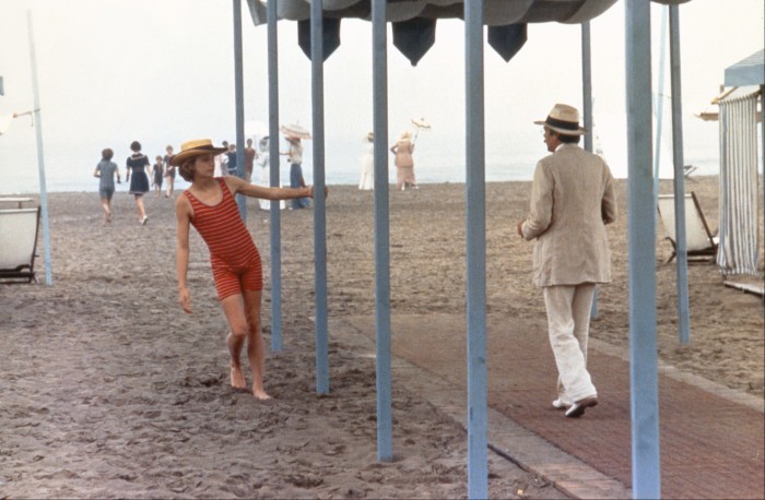 Björn Andrésen and Dirk Bogarde in a beach scene in ‘Death in Venice’