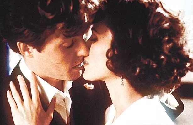 Hugh Grant and Andie MacDowell kissing film Four Weddings and a Funeral