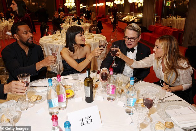 Some of the winners made sure to toast to their successes (L-R Adama Sanneh, Rosario Dawson, Matthew Broderick and Sarah Jessica Parker)