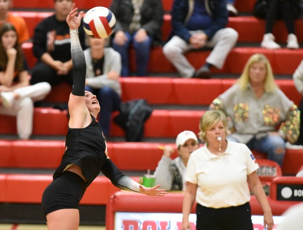 Lincoln-Way West's Ellyana Decker (8) goes up for a kill against Lockport during the Class 4A Bolingbrook Sectional semifinals Tuesday, Nov. 5, 2024 in Bolingbrook, IL. (Steve Johnston/for the Daily Southtown)