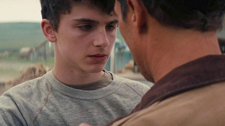 A young Tom says goodbye to his father in Interstellar