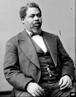 This image from the Library of Congress Brady-Handy photograph collection shows a portrait of Robert Smalls taken between 1870 and 1880.