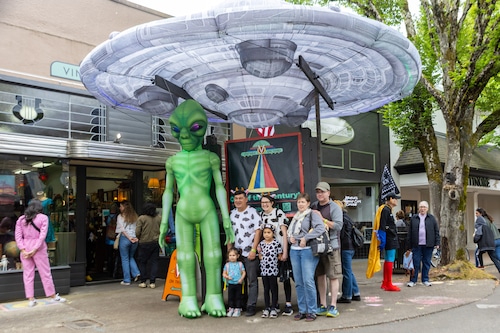 Thousands descend upon downtown McMinnville, Oregon for the annual McMenamins UFO Festival