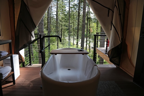 Skamania Lodge glamping