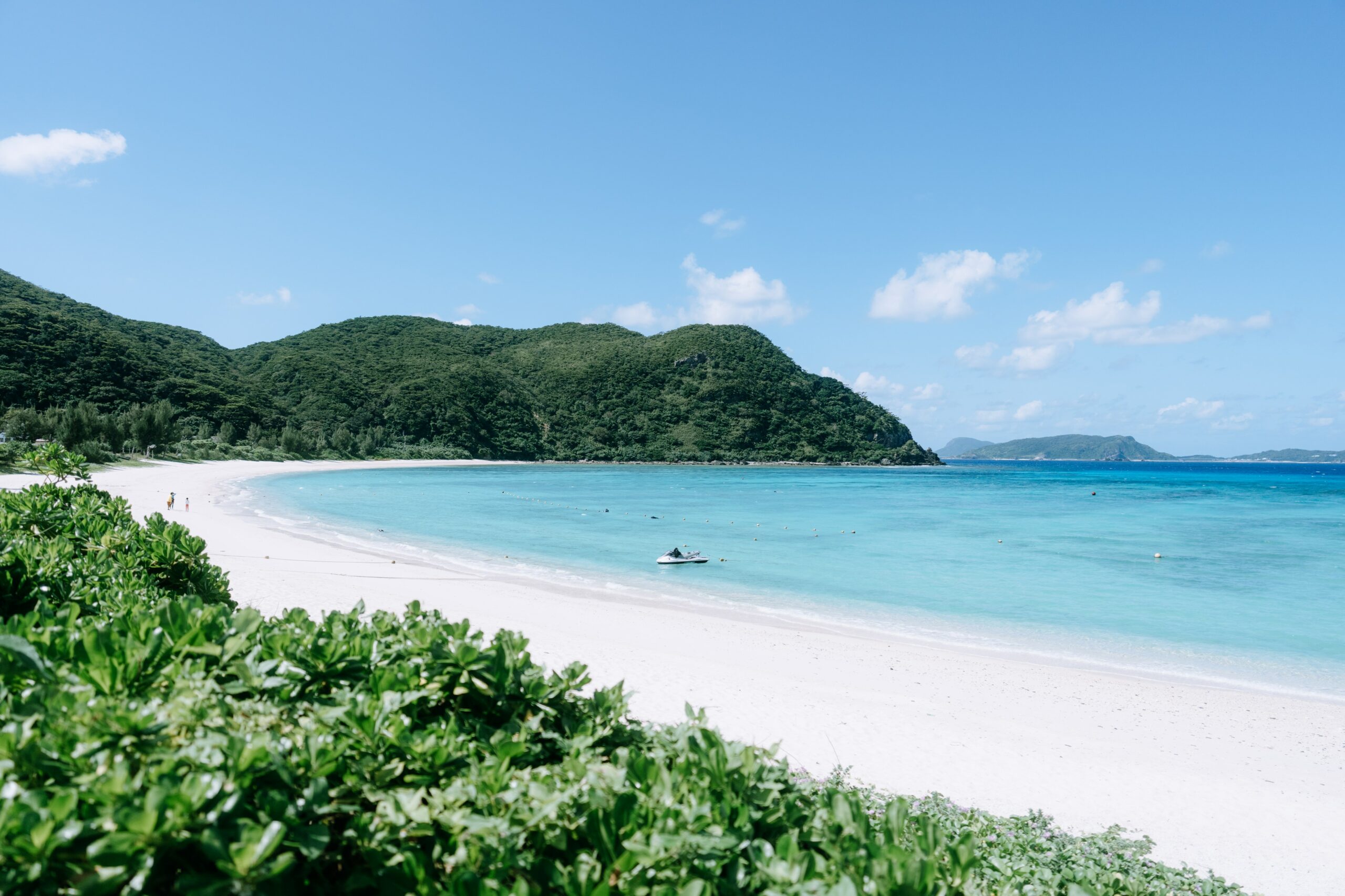 White sand beach in the Kerama Islands, Okinawa, Japan.