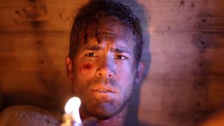 Ryan Reynolds as Paul Conroy in 