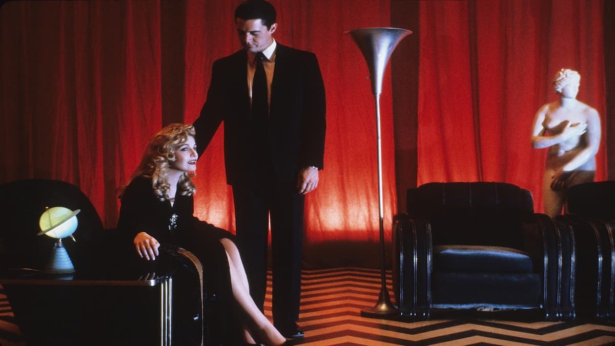 Laura Palmer and Dale Cooper in Twin Peaks: Fire Walk With Me