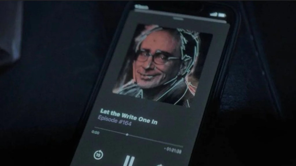 RL Stine's cameo in the first season of Disney's 