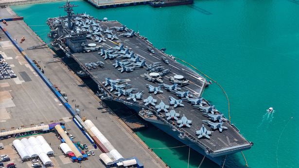 Saturday, April 27, 2024  US aircraft carrier and 6000 crew members  Moored at Laem Chabang Port, Chonburi, Thailand. Carrier Strike Group 9 (CSG-9), flagship USS Theodore Roosevelt (CVN 71), and Carrier Wing (CVW) 11 have arrived in Thailand.  with a training mission  and operating with partners across the Indo-Pacific region. It is scheduled in Thailand 24-28 April 2024.