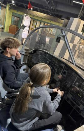 SPOTLIGHT ON LOCKNEY GIFTED TALENTED FIELD TRIP AT SCIENCE SPECTRUM