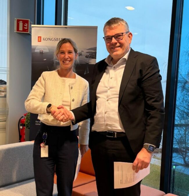 Camilla-Kiss-Acting-President-Kongsberg-Discovery-and-Niels-Peter-Christiansen-CEO-MacArtney-Underwater-Technology-Group-768×795.jpg