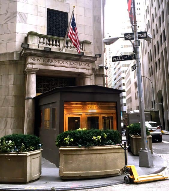 New-York-Stock-Exchange-Wall-Street.jpg
