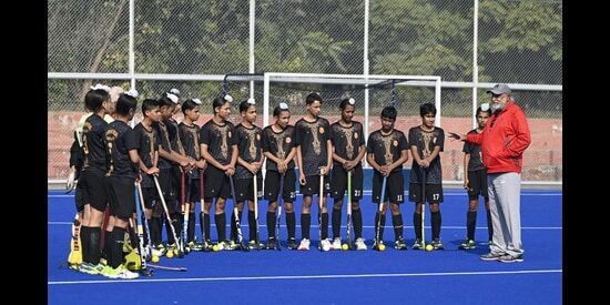 Players-attending-the-hockey-clinic-at-Punjab-Agri_1766950296347.jpg