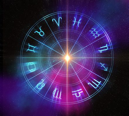 astrology_tv_kelli_fox_astrologer_weekly_horoscope_sm.jpg