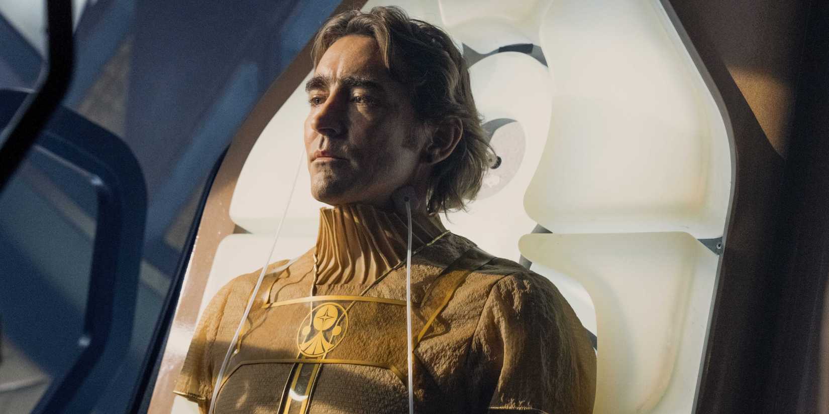 lee-pace-as-brother-day-in-a-sleeping-pod-in-foundation.jpg