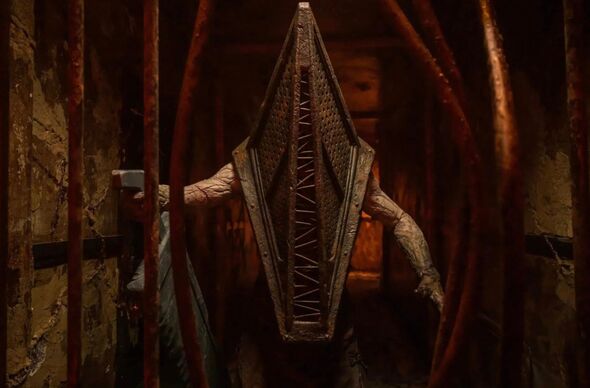 Pyramid-Head-from-Return-to-Silent-Hill-6676684.jpg