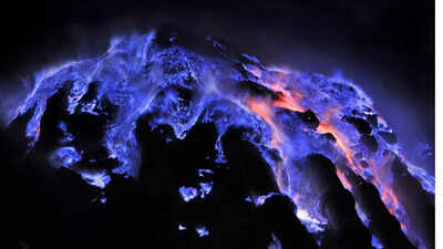 this-volcanos-lava-isnt-red-its-electric-blue-heres-the-science-behind-it.jpg