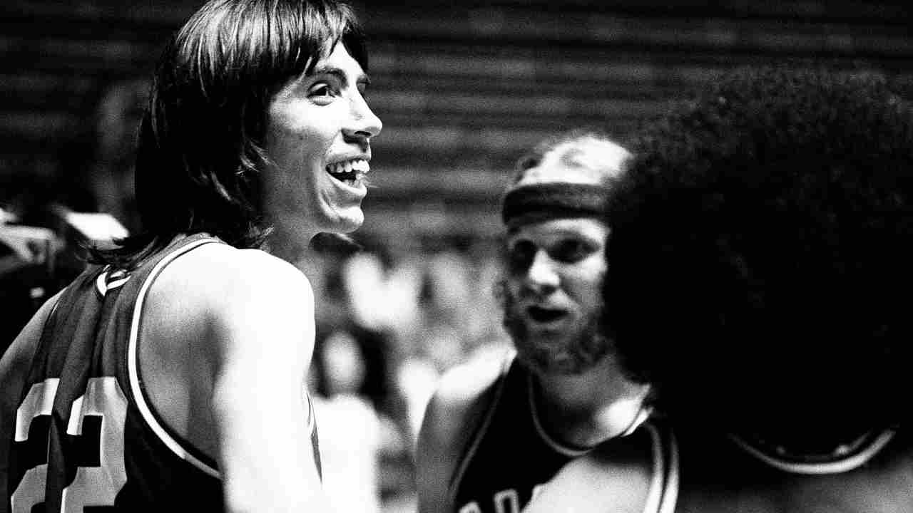 Boston&rsquo;s Tom Scholz on a basketball court in 1979