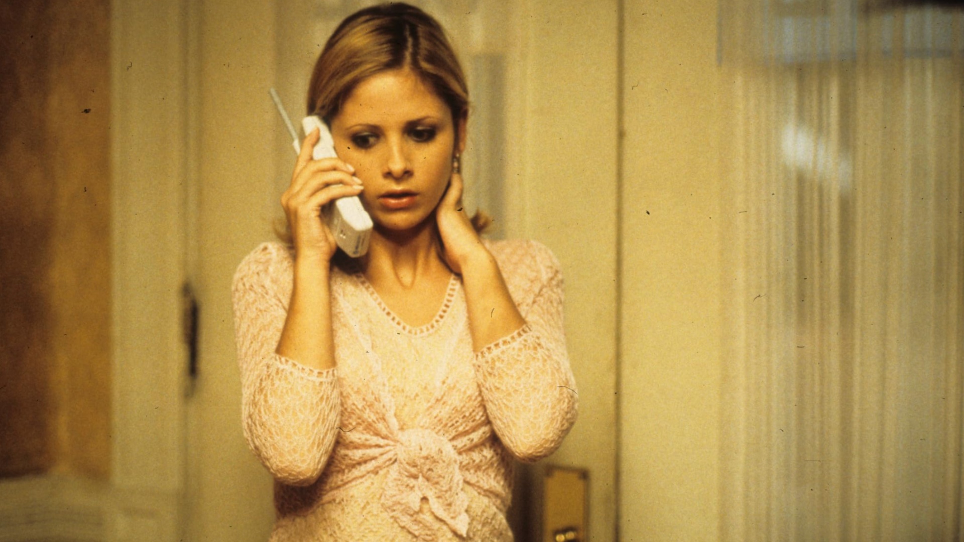 Sarah Michelle Gellar as Cici Cooper in Scream 2
