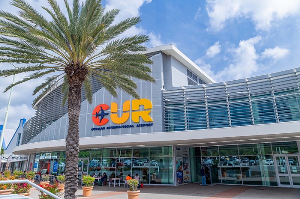 curacao_airport_new_2.jpg