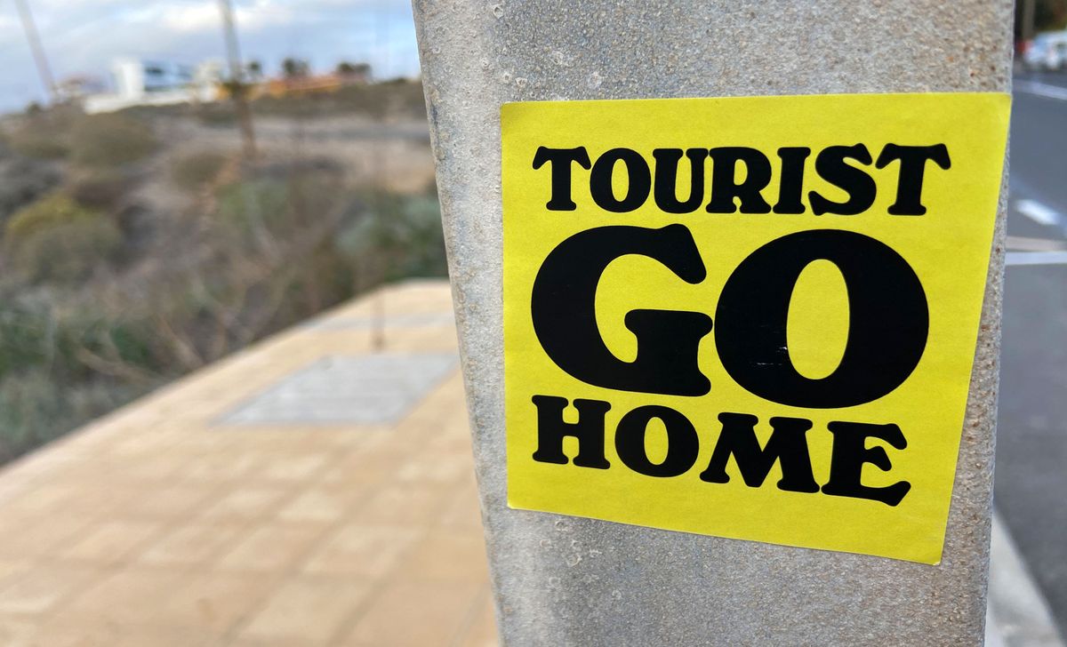 There is tourismophobia spreading in Spain, as seen with this banner in Tenerife