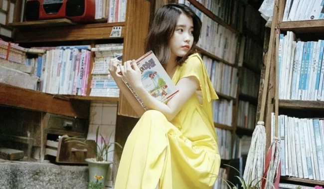 books-kpop-idols.webp