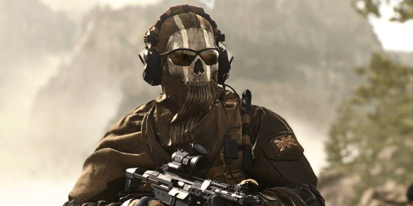 Ghost in Call of Duty Modern Warfare holding an assault rifle with his skull mask