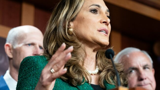02dc-repubs-03-kwqt-videoSixteenByNine3000.jpg