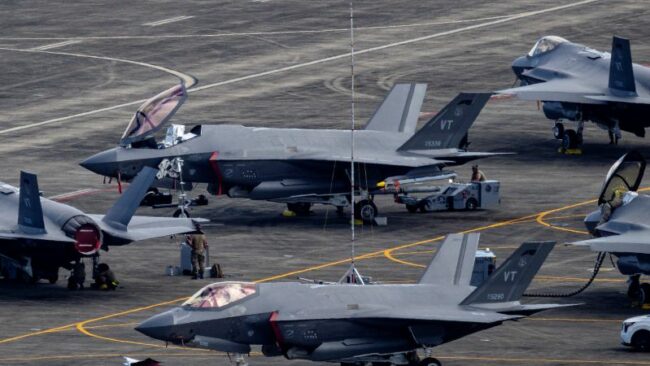 2026-01-03t162318z-1774279101-rc2qtiak176w-rtrmadp-3-usa-caribbean-military-buildup.JPG