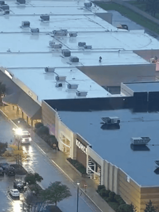 24bf5bb8-2feb-48b9-9404-348fa86a1a56-NorthlandSquareFireResponse1.png
