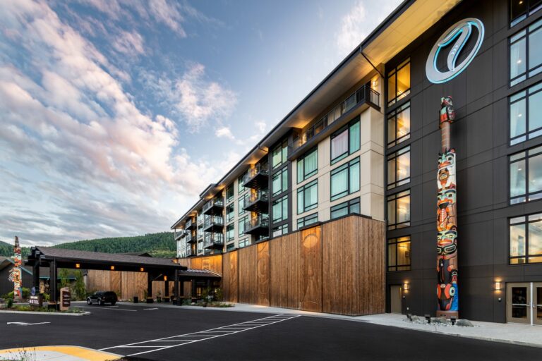 7-Cedars-Resort-Hotel-Casino.jpg