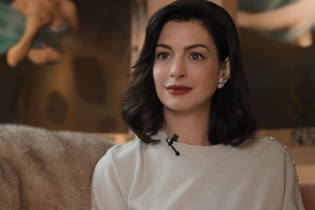 Anne Hathaway in ‘Verity’