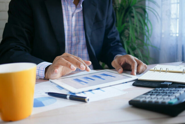 The-Rise-of-Insurtech-How-Technology-is-Transforming-the-Insurance-Industry.jpg