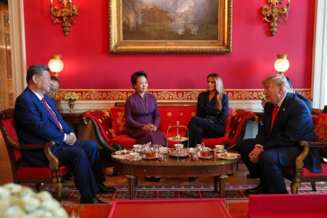 Trump-and-Xi-Red-Room-e1790588025997.jpg