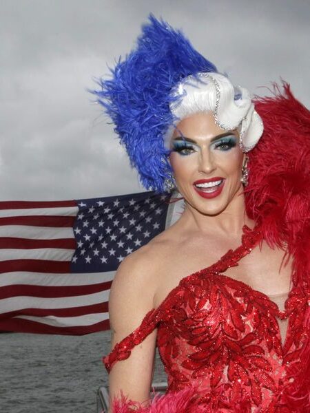 alyssa-edwards-on-a-boat.jpg