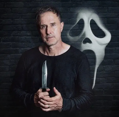 Actor David Arquette will host a screening of the 1996 slasher classic, 