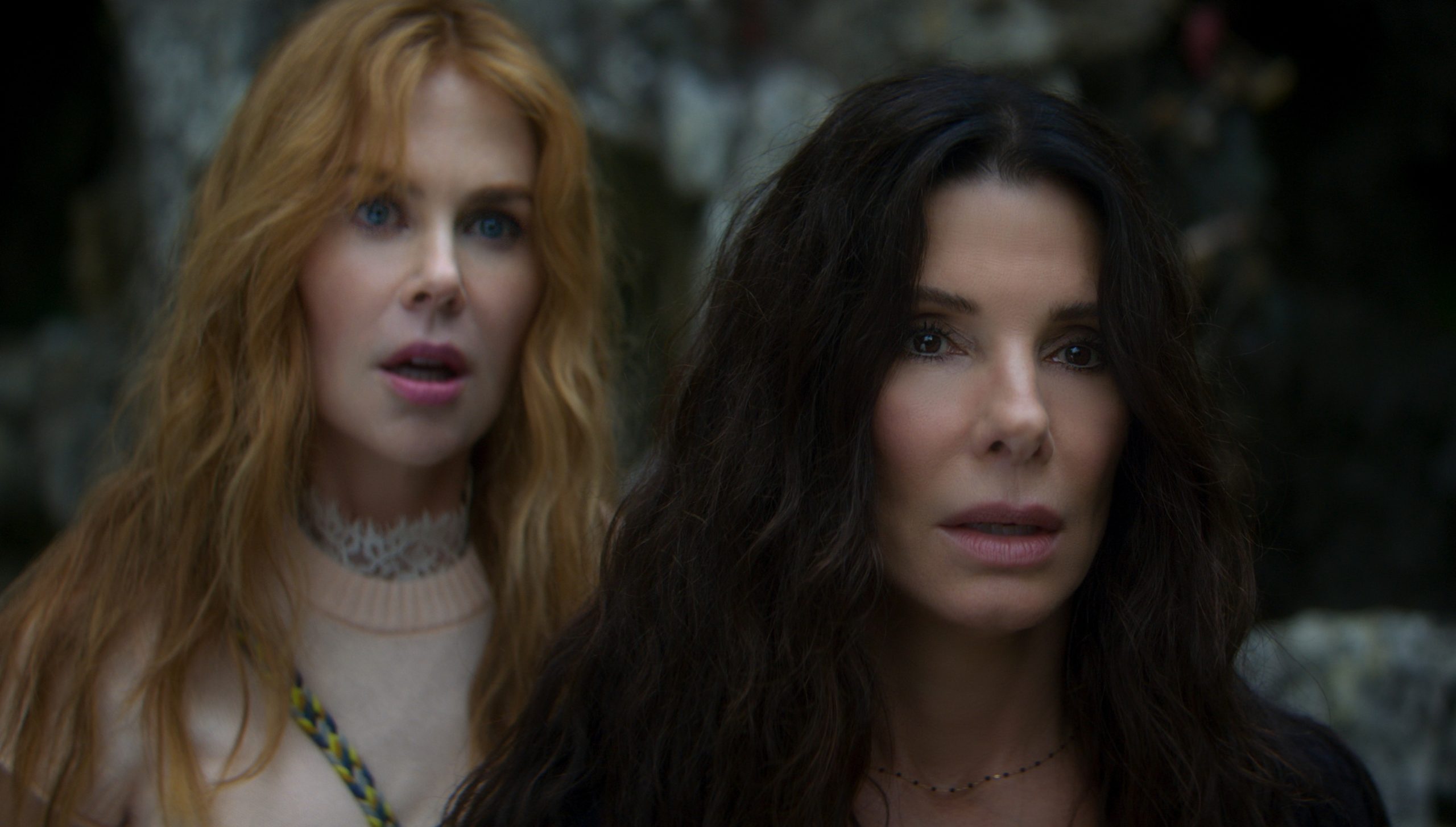 (L-R) NICOLE KIDMAN as Gillian Owens and SANDRA BULLOCK as Sally Owens in “Practical Magic 2,” a Warner Bros. Pictures release.