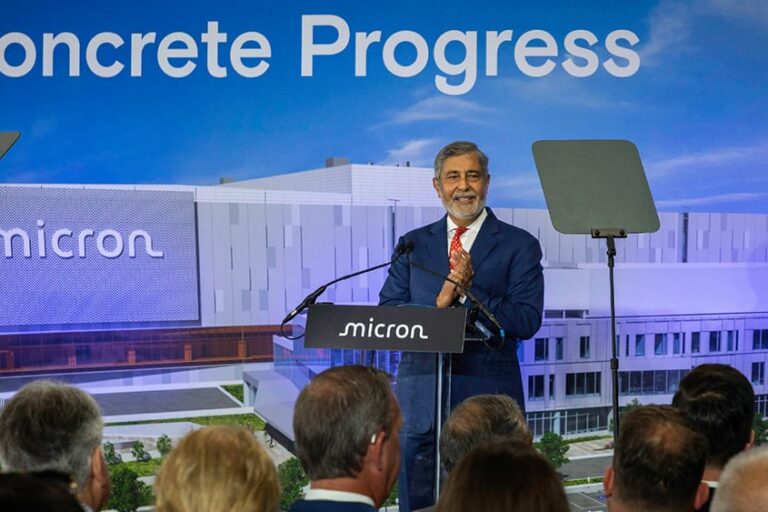stock-Micron-CEO-company.jpg