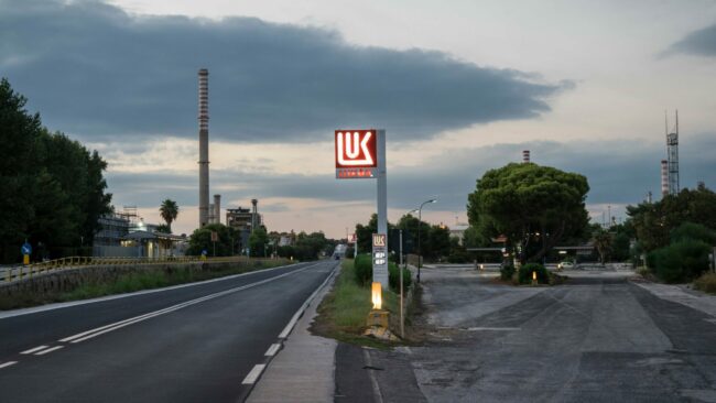 03dc-lukoil-htwc-videoSixteenByNine3000.jpg