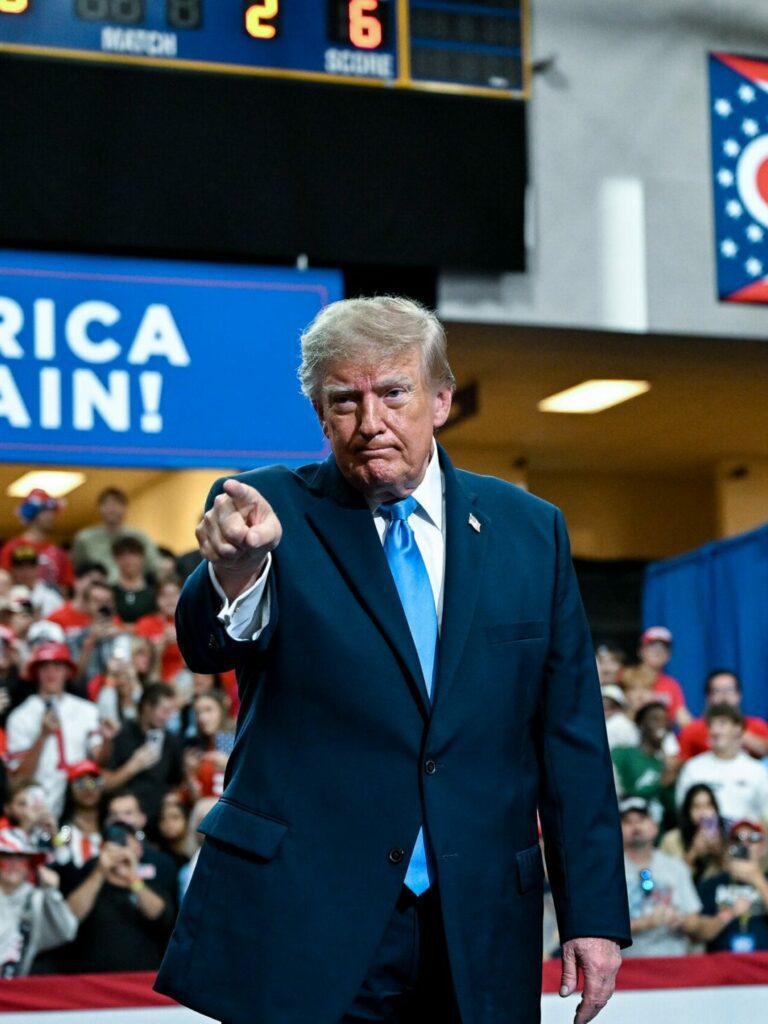 04dc-trump-midterms1-tfjh-videoSixteenByNine3000.jpg
