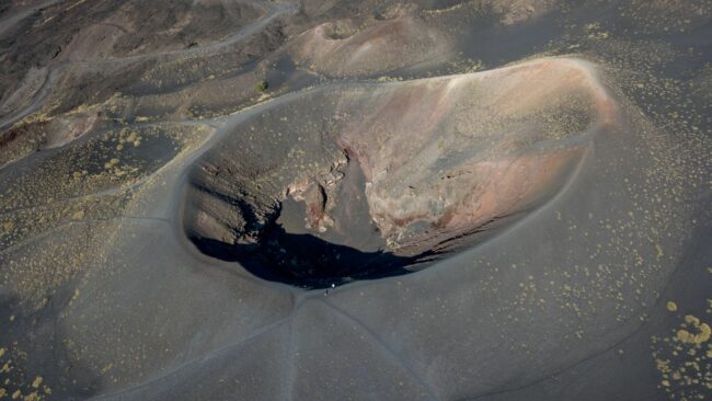 Scientists-Just-Discovered-That-Earths-Core-Is-Leaking-and-It-Has-Been-for-Billions-of-Years.jpg