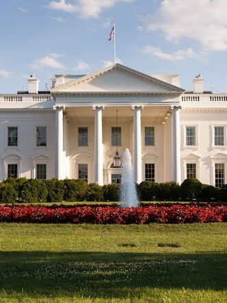Trump-v-Musk-White-House-USA-President.jpg